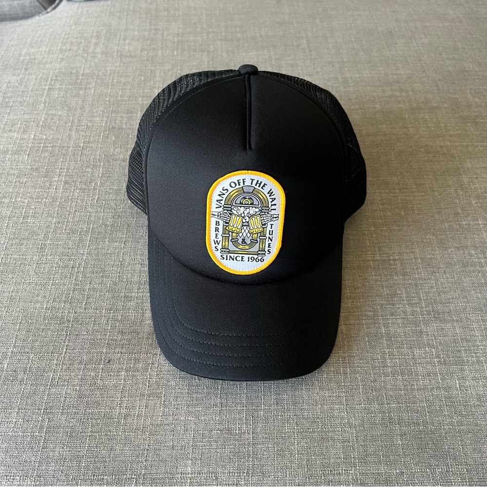Vans Snapback Trucker Hat